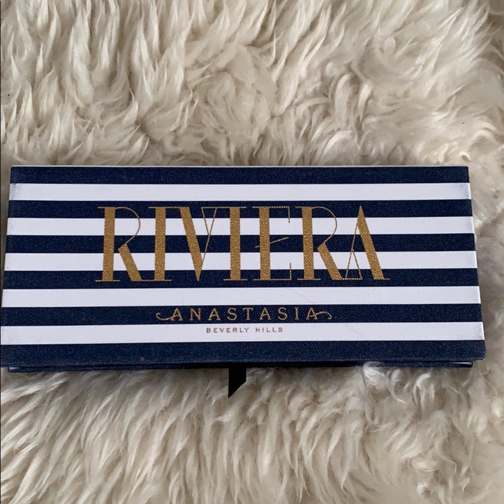 Anastasia Beverly Hills Riviera palette
